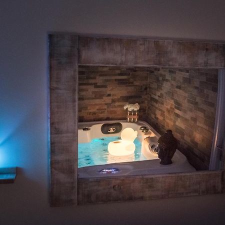 Suite Avec Jacuzzi Privatif Barcares Plage Le Barcarès Exteriér fotografie